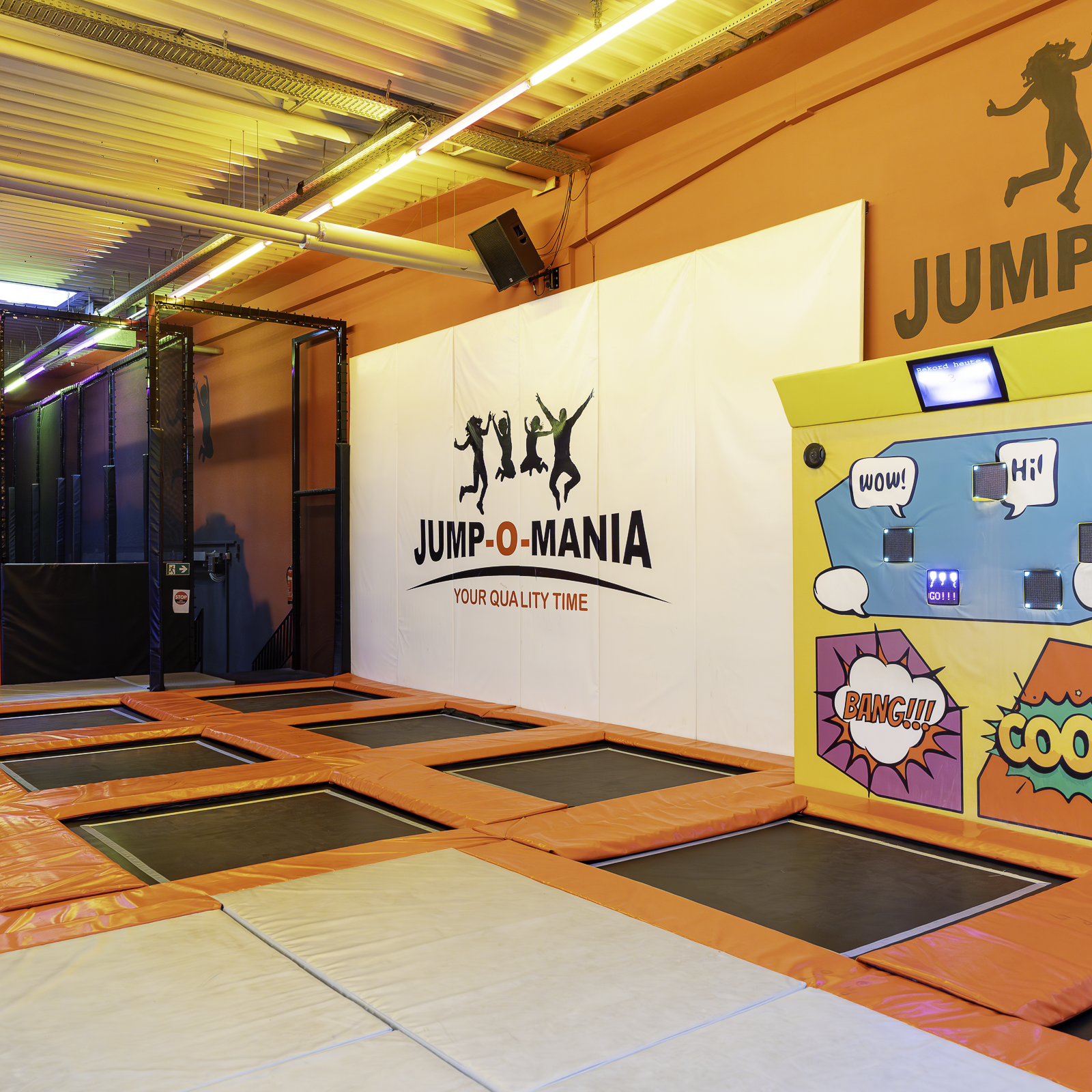 activity walls jumpomania
